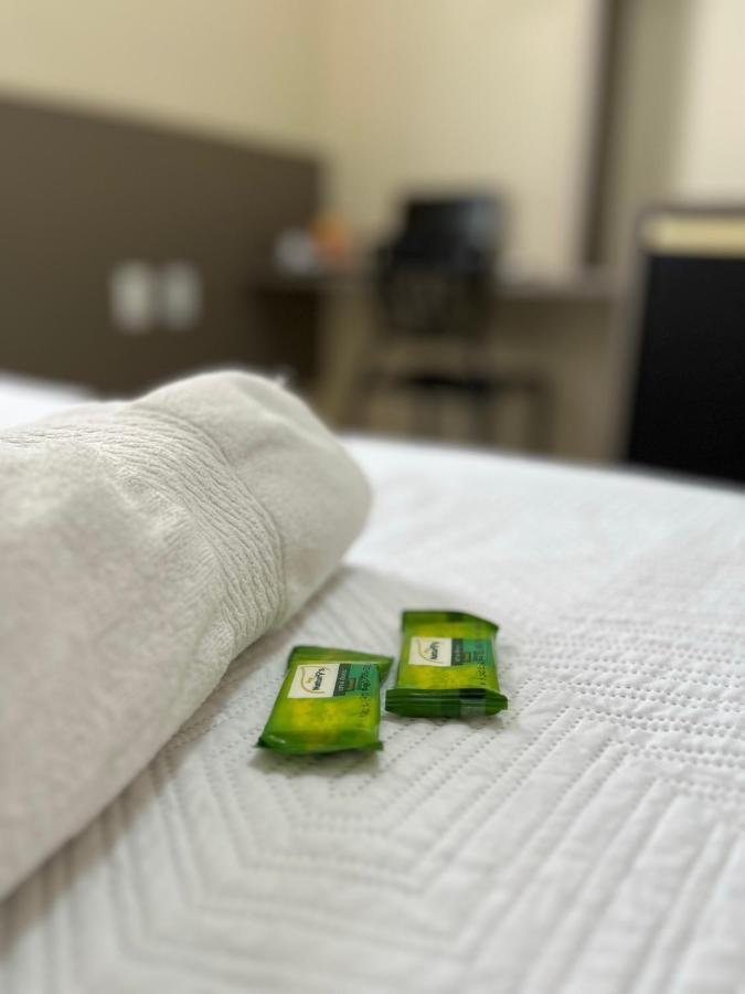 Sd Plaza Hotel *